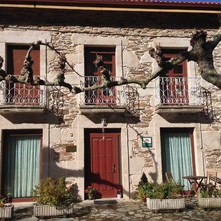 منزل الضيف Os Peares  في Casa Alpargateiro المظهر الخارجي الصورة