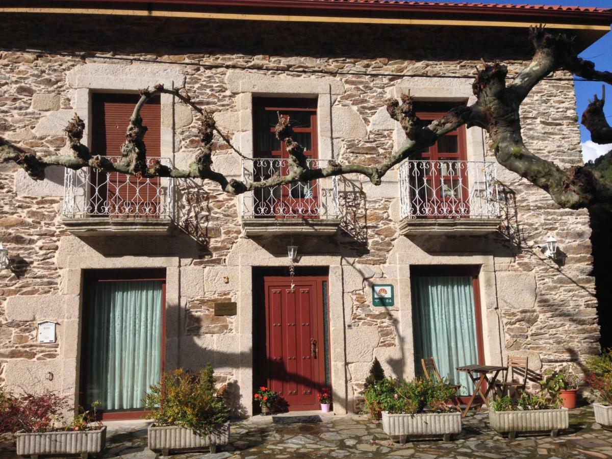 منزل الضيف Os Peares  في Casa Alpargateiro المظهر الخارجي الصورة